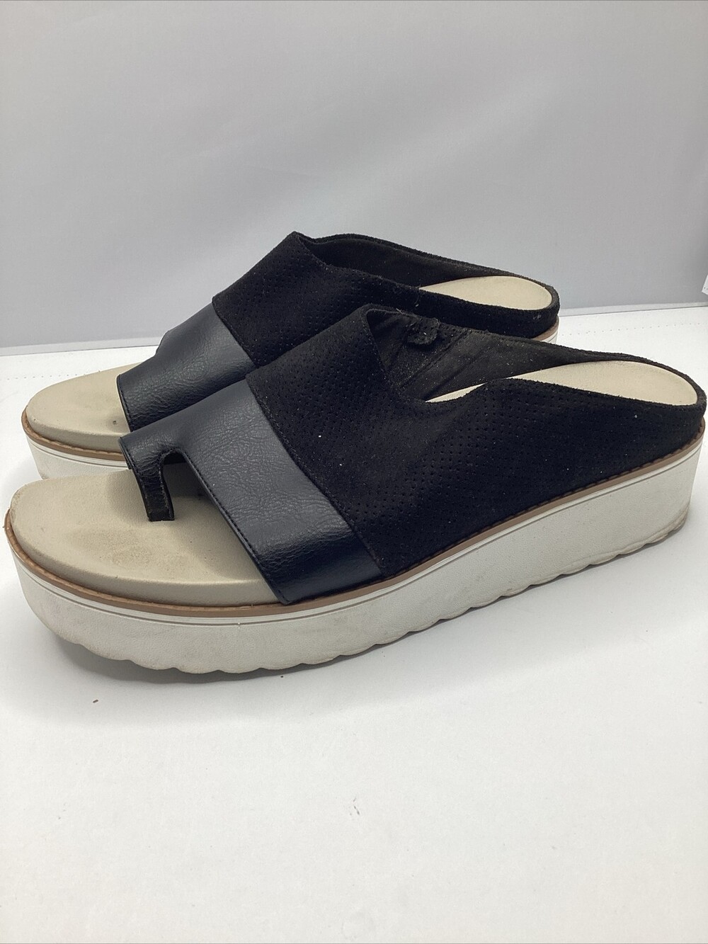 DR SCHOLL'S MORRIS 9.5M Womens Black Toe Strap Comfortable Styli Thong Sandals - Picture 2 of 11
